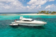 92-Mangusta-Yacht-Bahamas