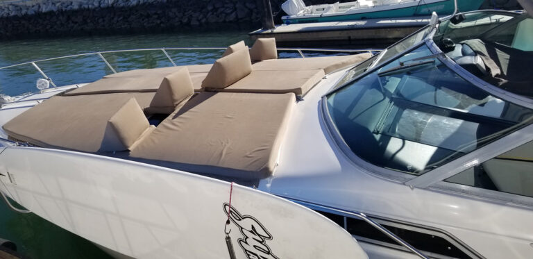 Bow sunpads and windshield of the 42' Sea Ray