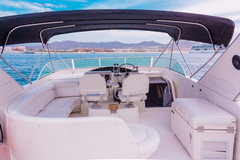 Flybridge helm and seating on the 60' Bayliner