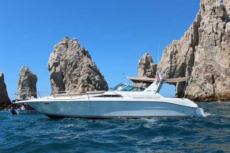 Express cruiser near El Arco, Cabo San Lucas