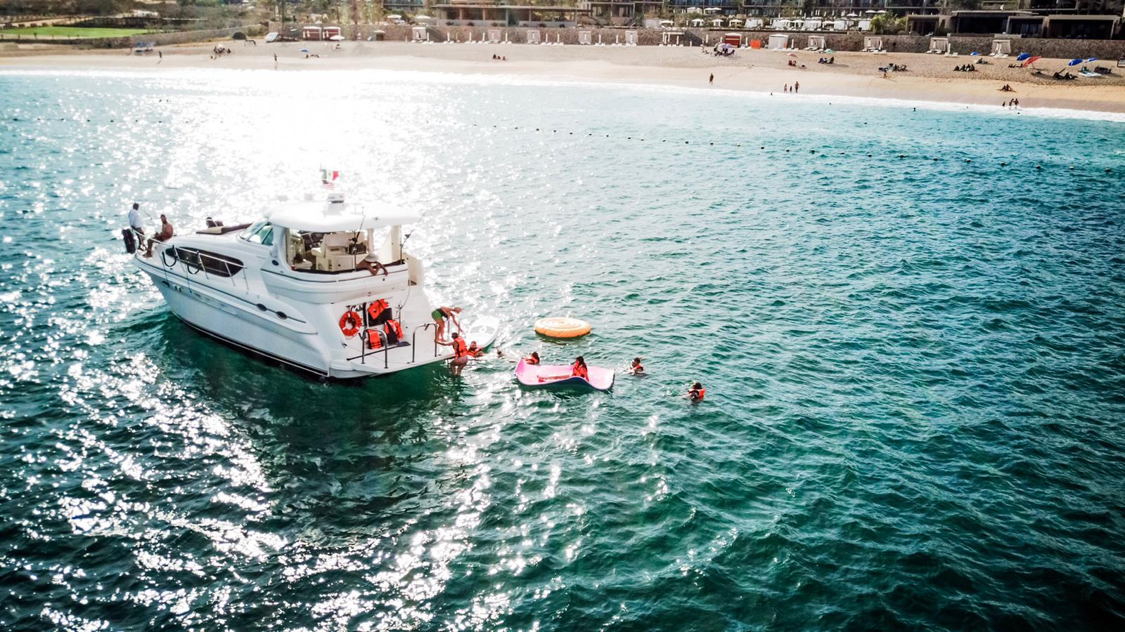 45' Sea Ray Bridge in Cabo